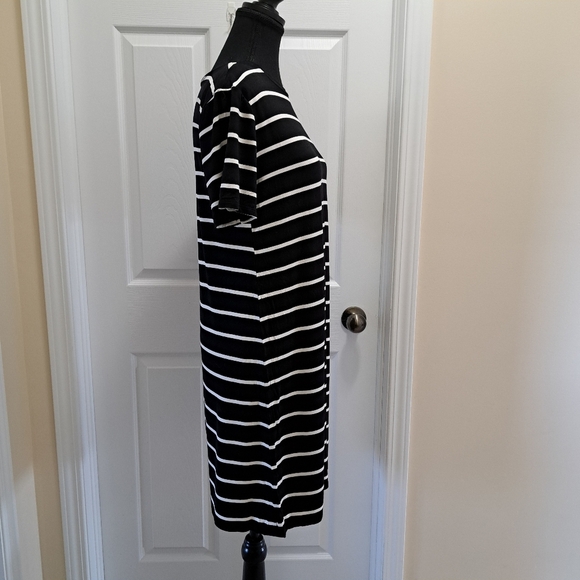 ❤️ BCBGeneration 2 Pack Dresses Black White Striped Solid Women's Medium Dresses - Picture 3 of 16